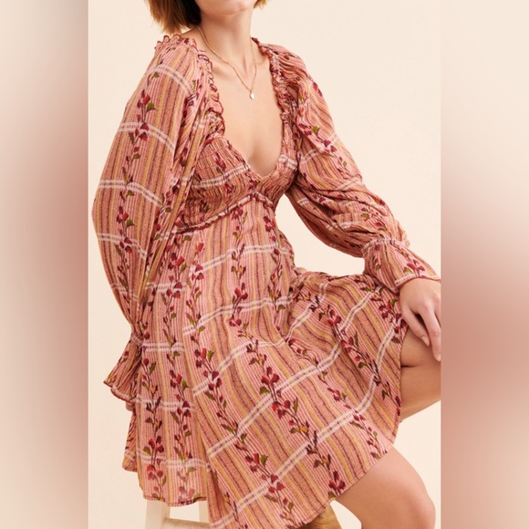 Free People Dresses & Skirts - Free People Jackie Smocked Deep V-Neck Mini Dress Floral Print Size S/P